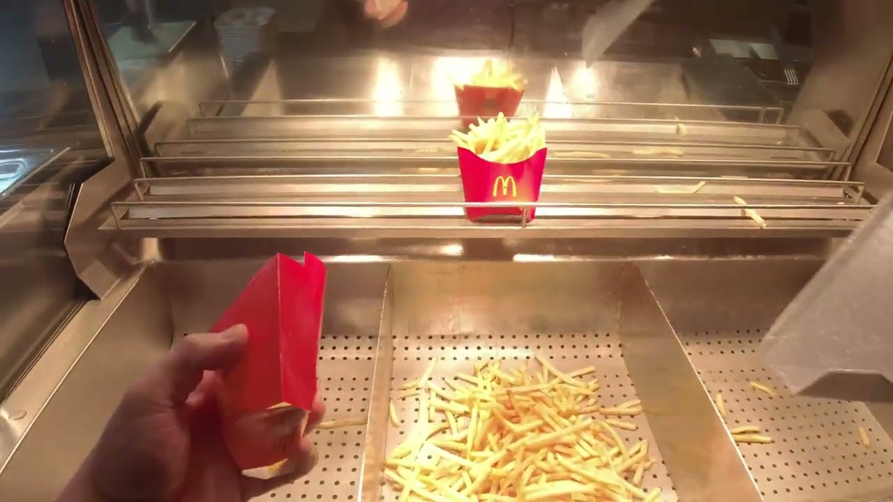 McDonald's POV Need To Assemble Order and Run Fries Station