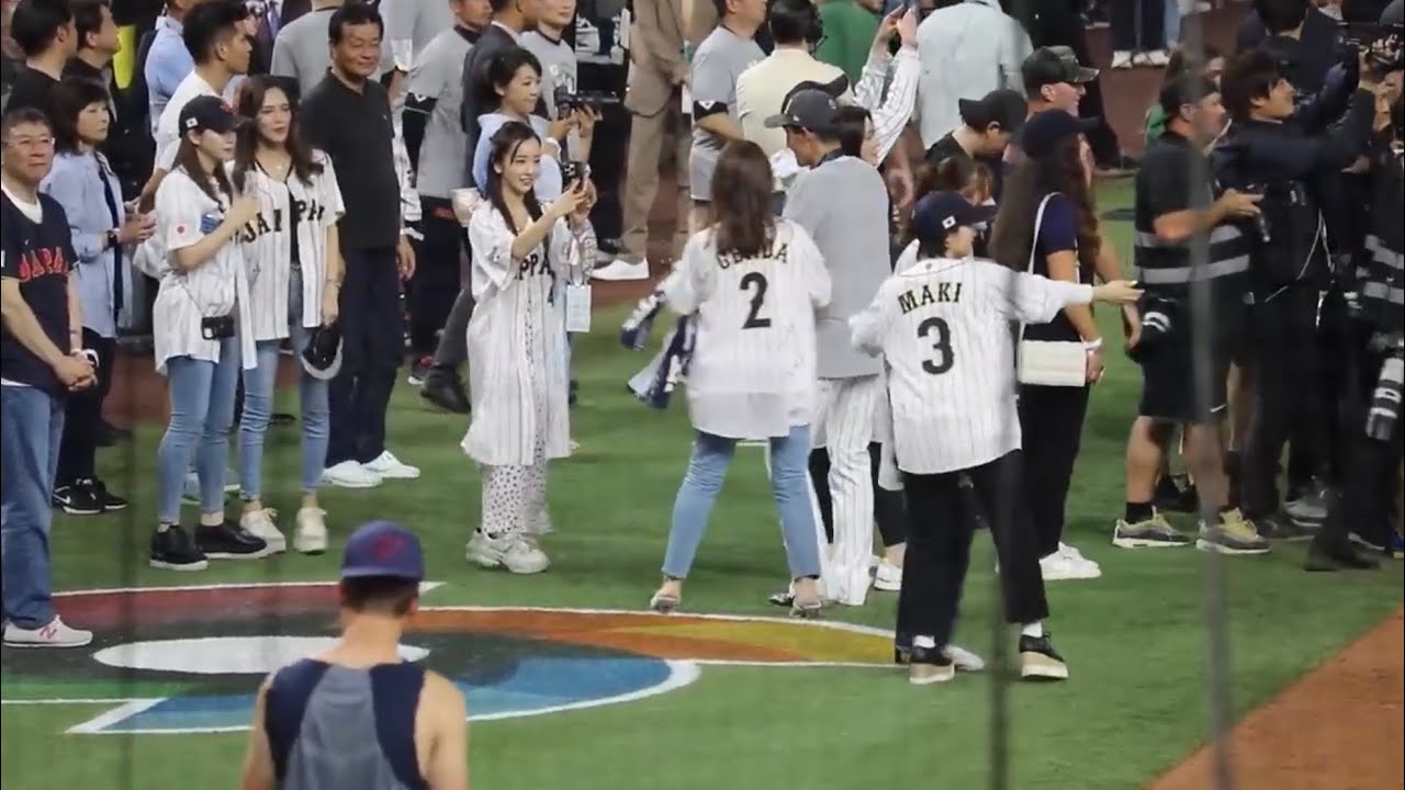 【WBC2023優勝セレモニー完全版】決勝アメリカ戦 侍ジャパン サムライ妻球場入り 史上最強メンバー 大谷翔平 板野友美 衛藤美彩 ヌートバーママ 中居正広 （2023.03.21 現地映像）