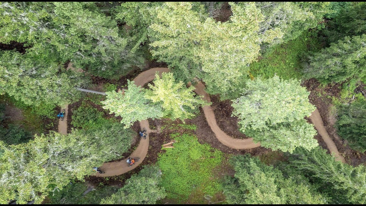 e-MTB,  Sch&ouml;neben Flow Trail, percorso facile del Bike Park 3 Lander in Alta Val Venosta, Resia.