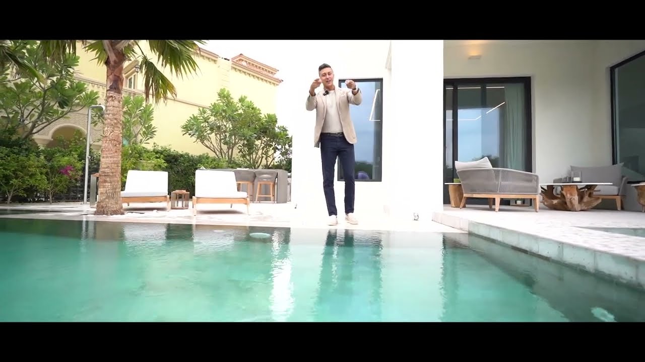 Touring a 7M USD Miami Inspired Modern Home on the Beautiful Jumeirah Islands