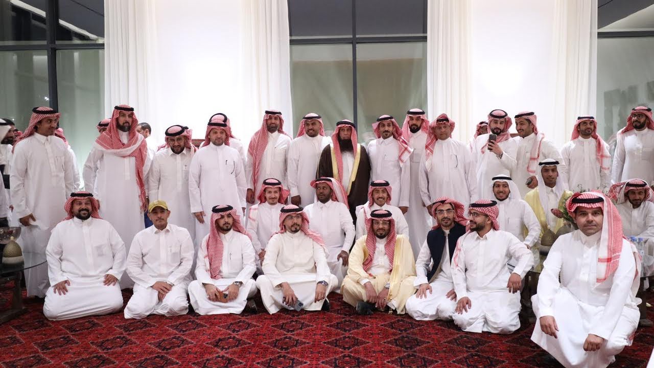 افتتاح مقر الضيافة عذية بمدينة الريتض للمعماري عبدالرحمن الزعاقي بحضور رجال الاعمال والاصدقاء