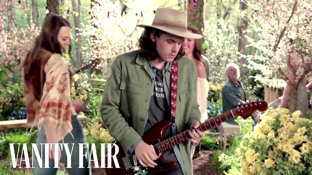 The Chill, Open-Door Music Scene of L.A.&rsquo;s Laurel Canyon-The Snob&rsquo;s Dictionary-Vanity Fair