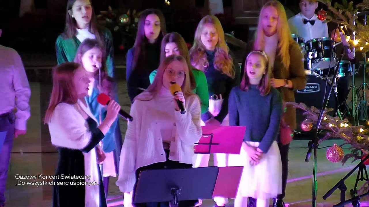 2022.01.30 Koncert kolęd OAZA - Majdan Królewski - Parafia p.w.św. Bartłomieja Ap.