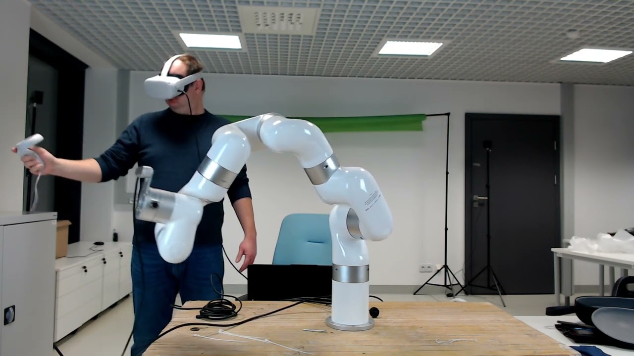 VR Controlled Robotic Arm - xArm7