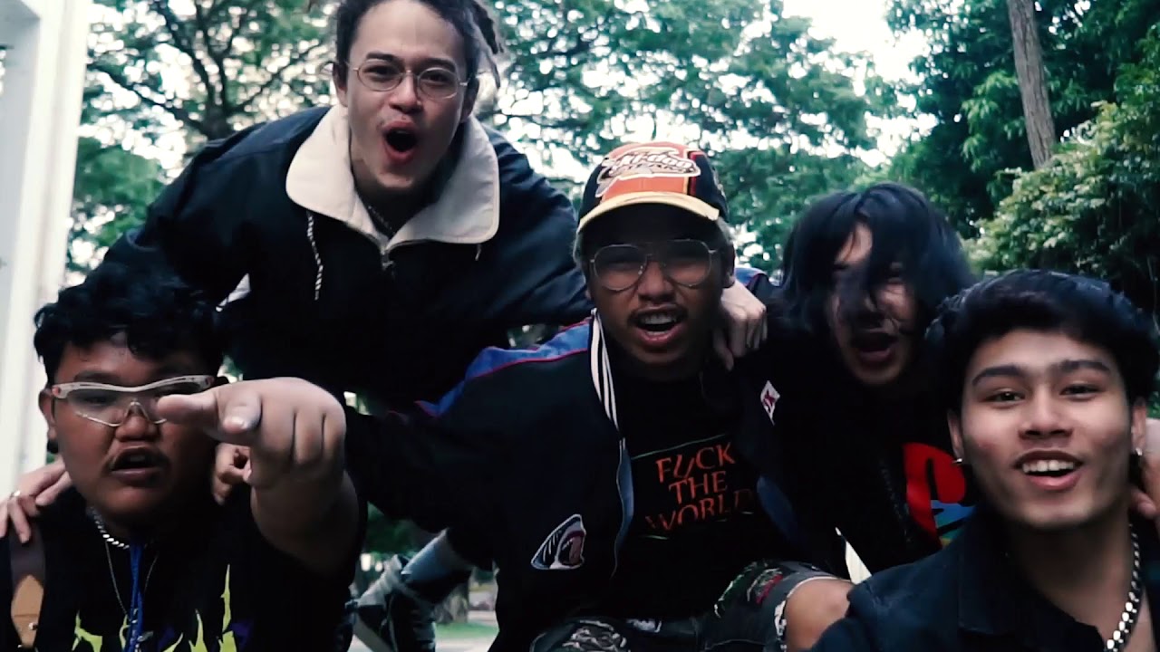ARTRILLA - TRAPPER BANNOK (Official MV)