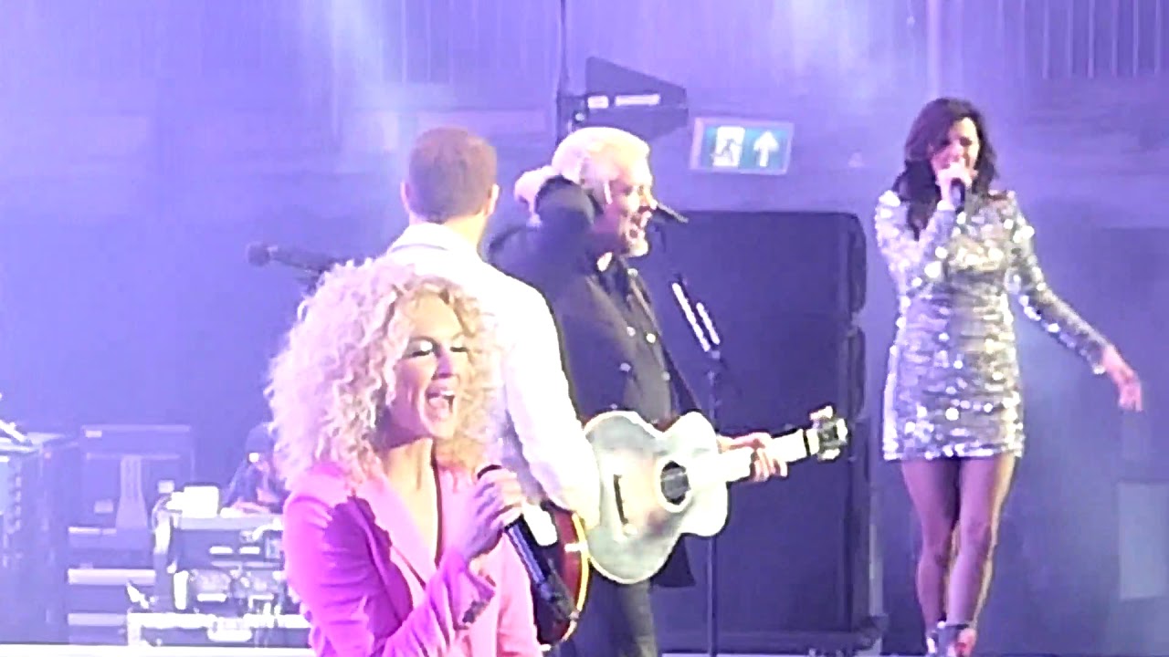 Little Big Town Happy People @ C2C 2018