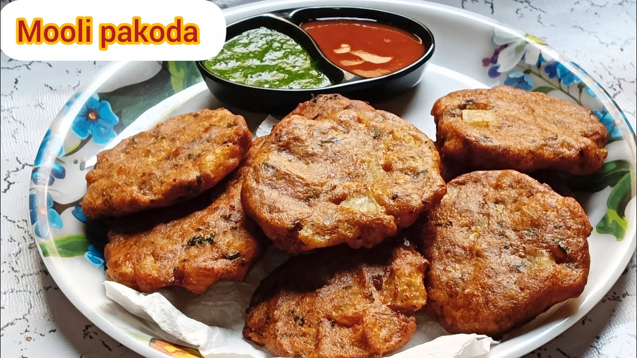  Instant Mooli pakoda /No Madia,No Cornflour/easy Mooli pakoda recipe.