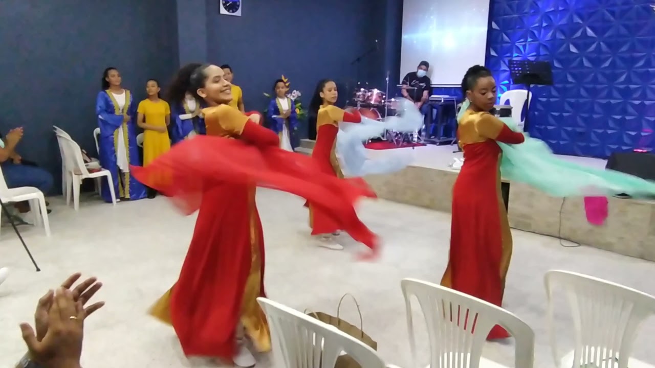 Naciones- New Wine | Danza