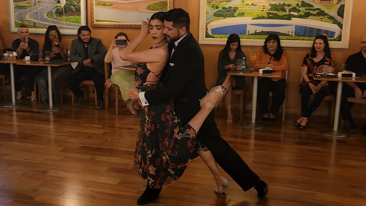 Amanda Marques & Cristian Correa (3/3) - Derecho Viejo, Forever Tango - Milonga Al Compás