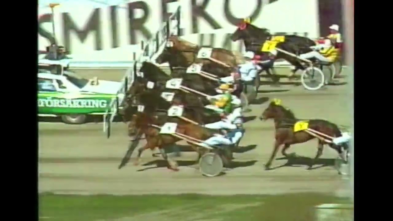 Alm Svarten & Ulf Thoresen vinner Elitkampen (100 000 kr) på Solvalla 1987. Segertid 1.21,5a/1640 m.