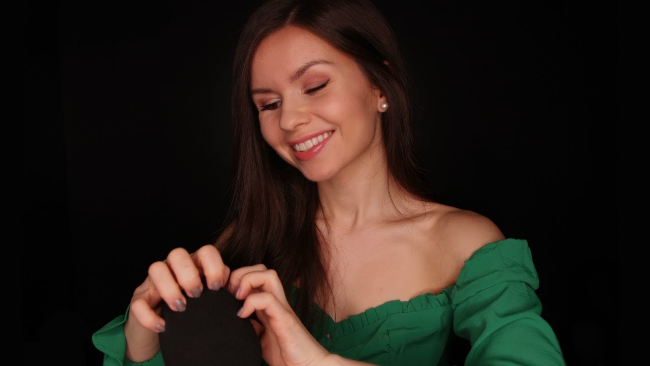 ASMR &bull; DEEP & SLOW Mic Scratching 💚 Soft Whispers