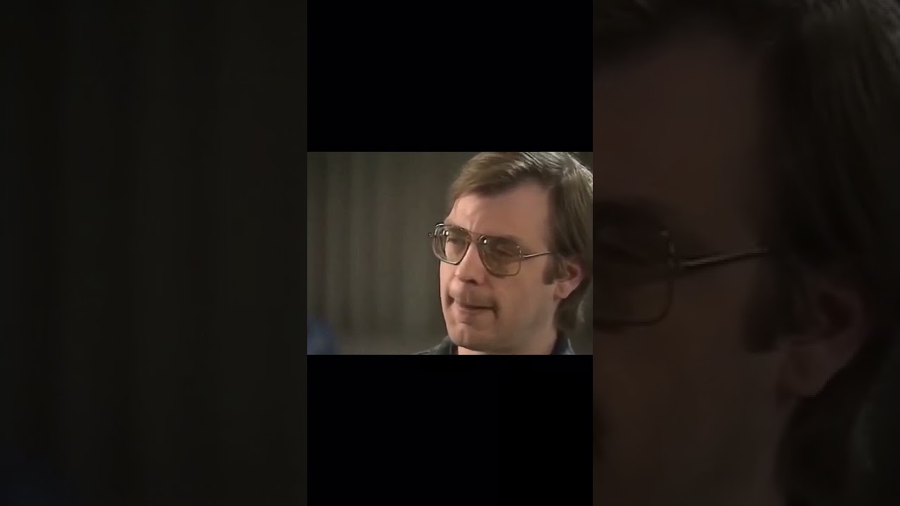 Jeffrey Dahmers Terrifying Last Worlds In His Last Interview Ever 