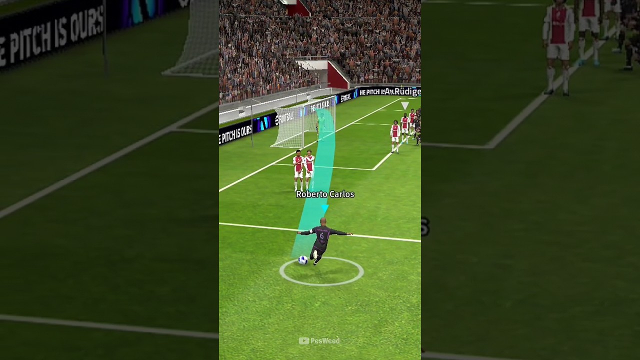 Roberto Carlos 🥵 freekick ☠️  #efootball #efootball2024 #pes #efootball2023 #pesmobile #shorts