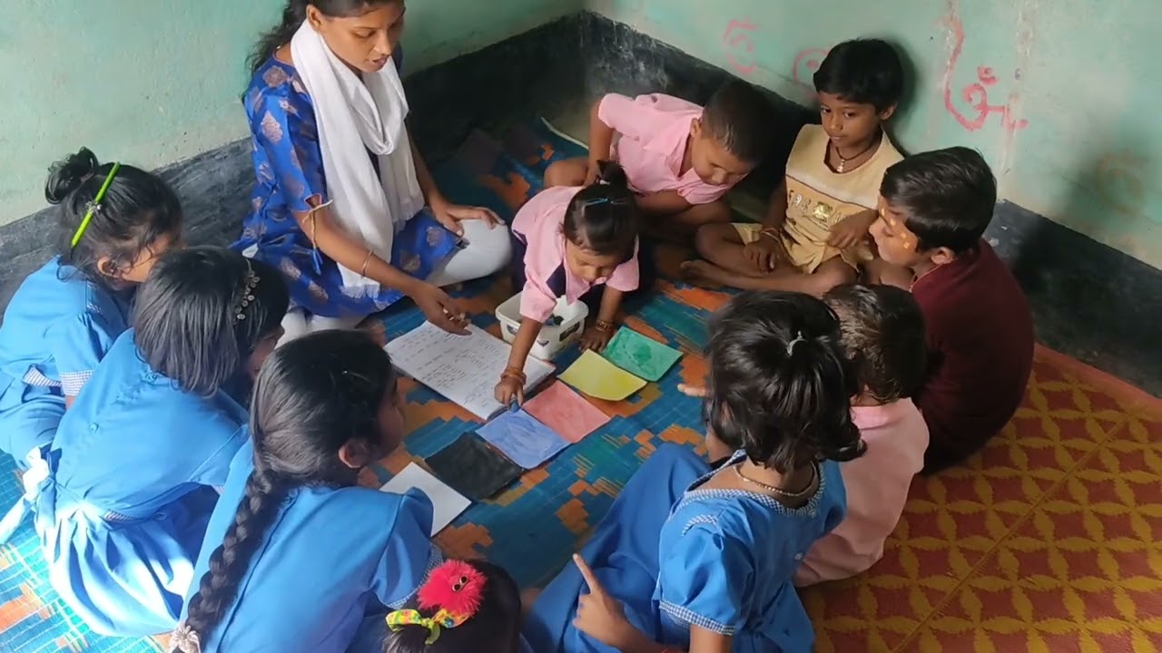 ରଂଗ କାଗଜ ସହିତ ବଲକୁ  match କରିବା/DECE- 4/PROJECT VIDEO