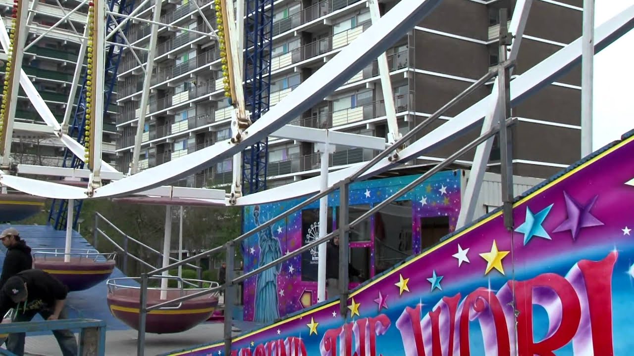 Kermis A'dam Buikslotermeerplein 2011 - Opbouw (2)