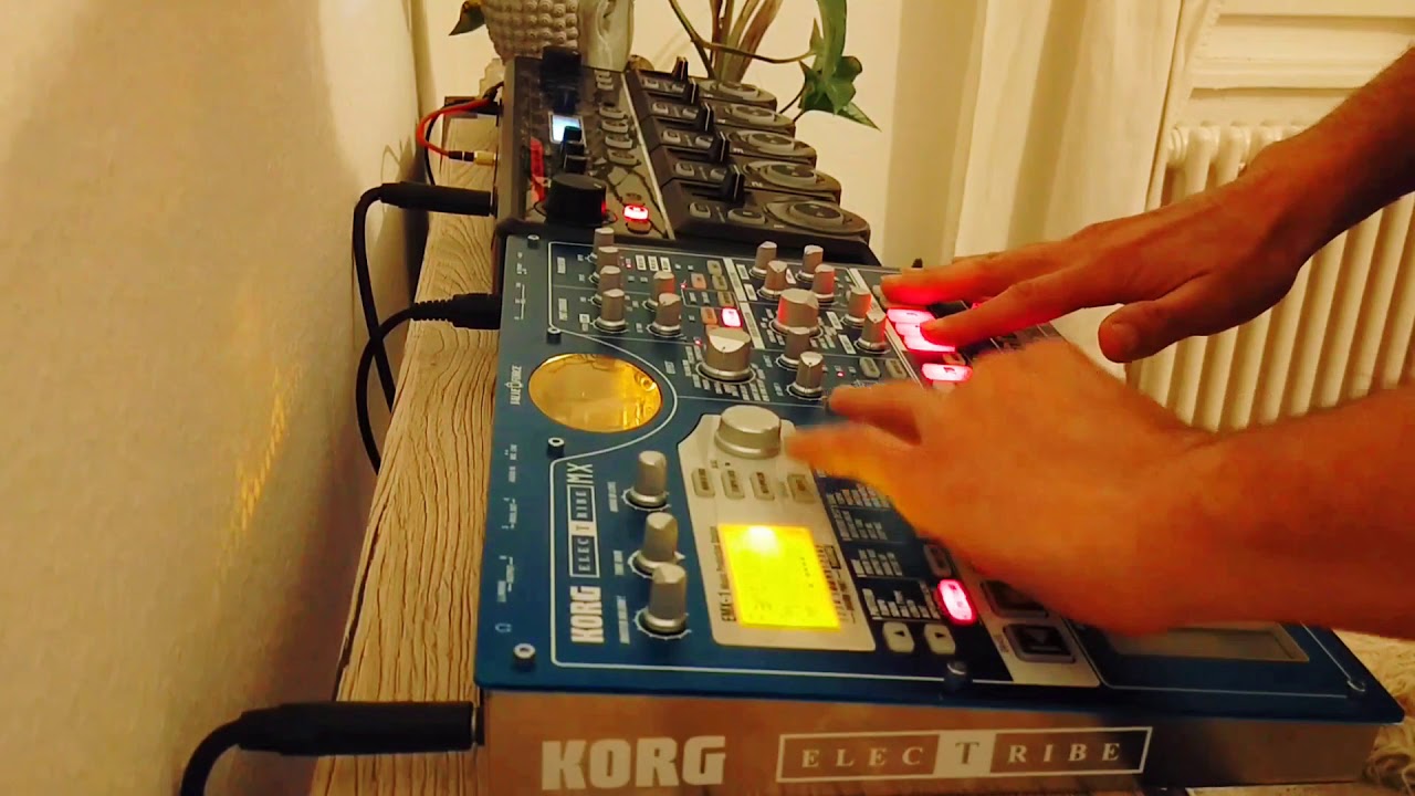 Henr Ix #2 LIVE Drum and bass Electribe Emx-1