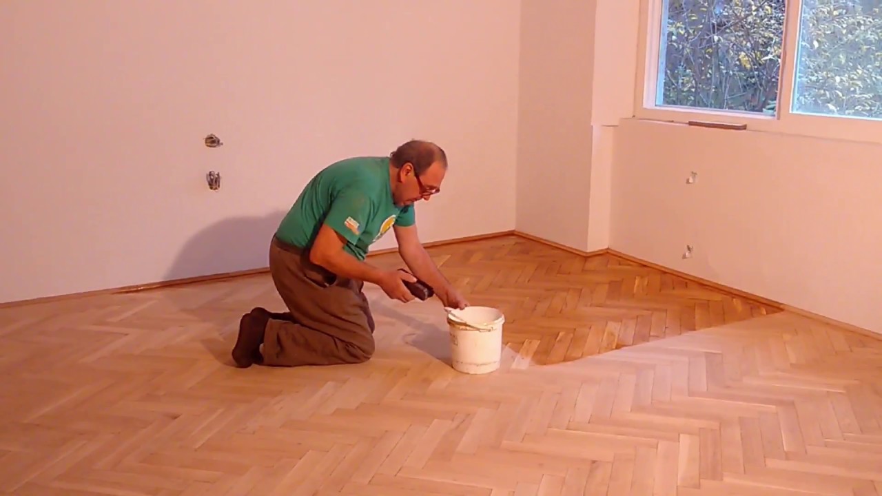 Parkettafelújítás: lakkozás