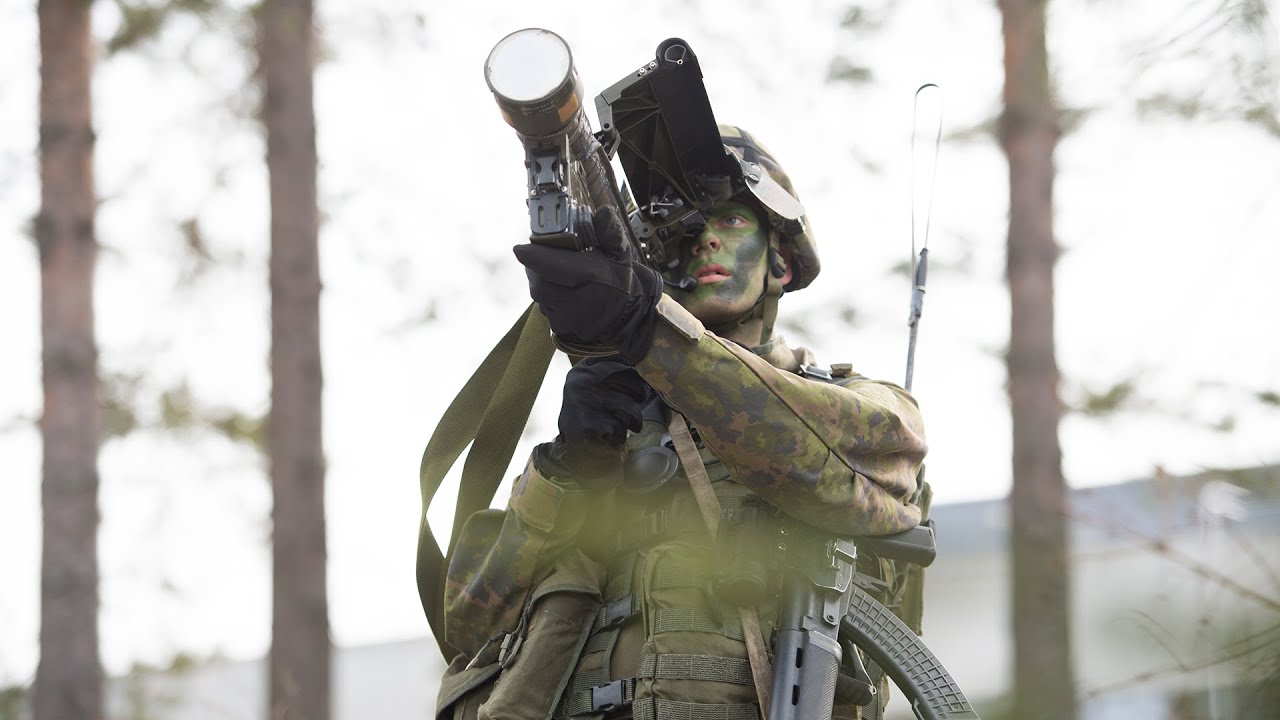Esittelyssä puolustusvoimien uudet Stinger-ohjukset