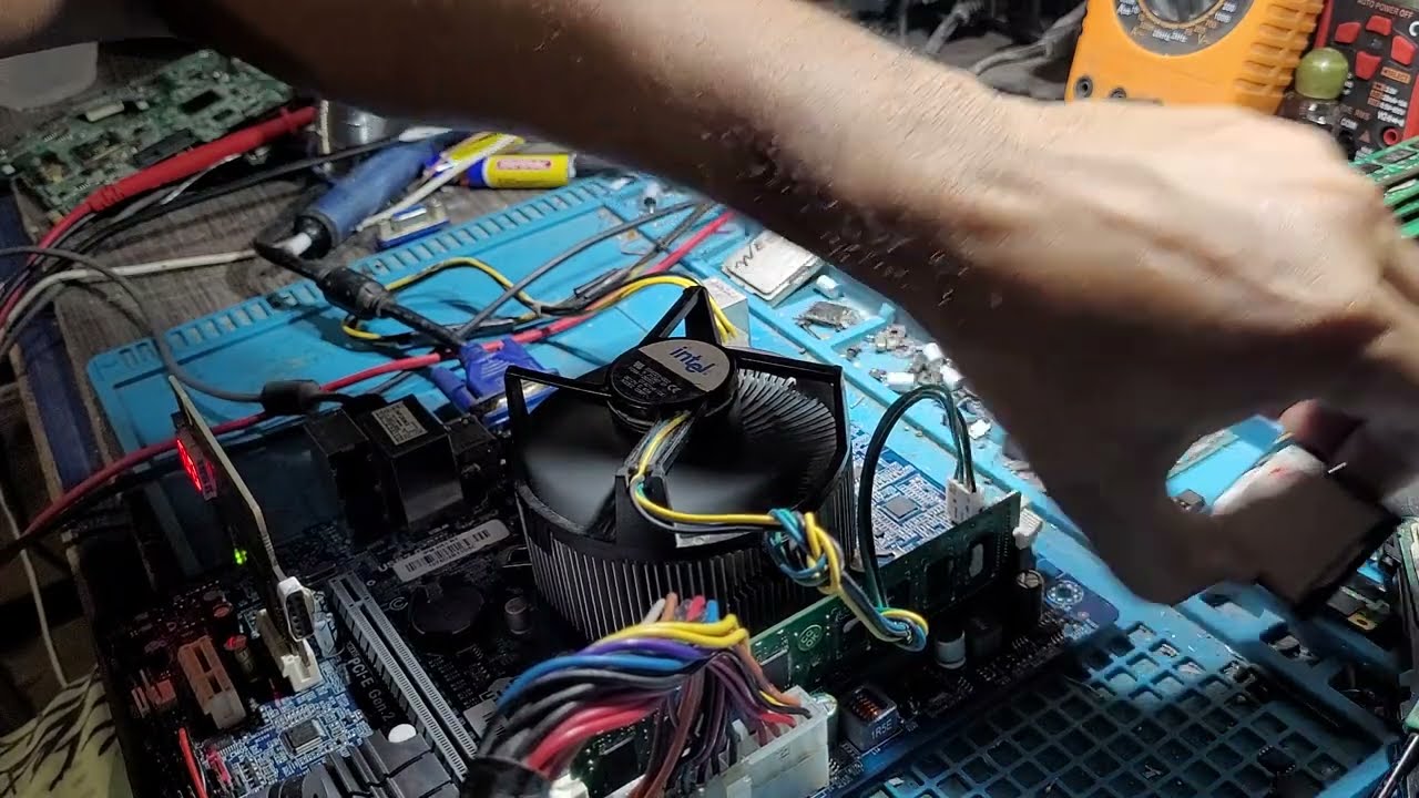 PLACA MÃE  EUP 2013 EM CURTO PROBLEMA RESOLVIDO