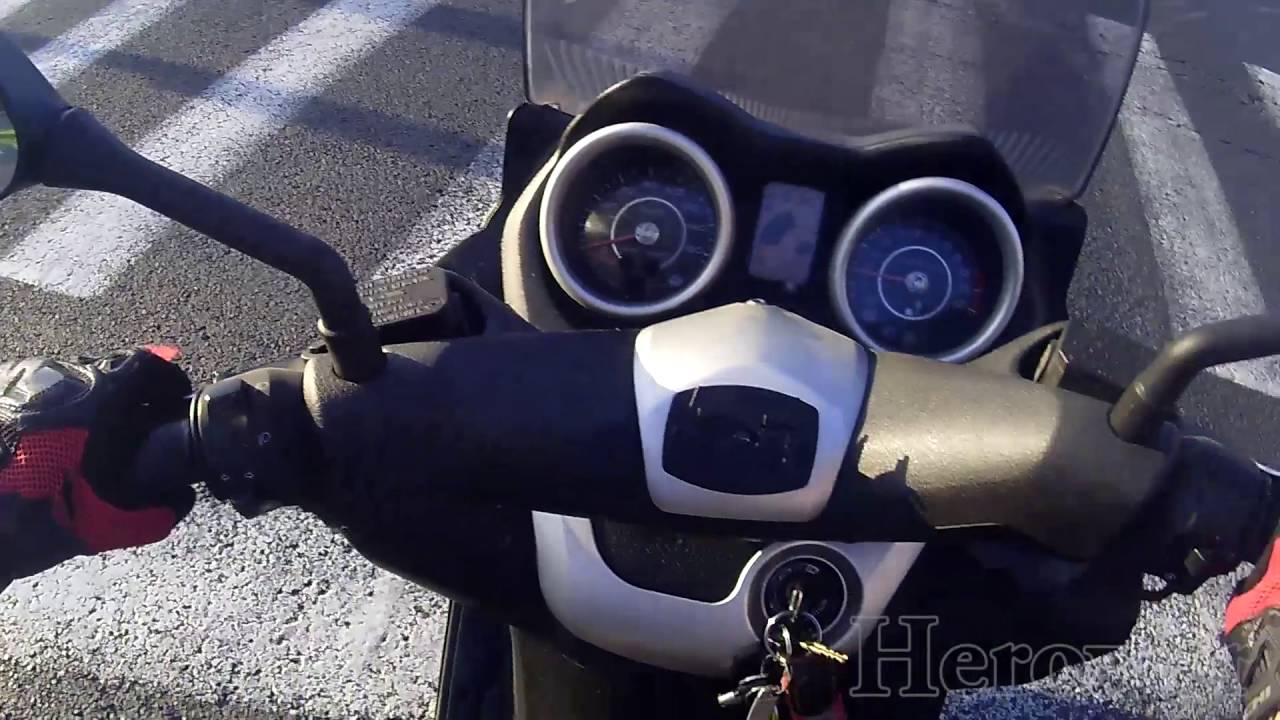 Xmax 125 2012 חוות דעת אחרי 3  שנים