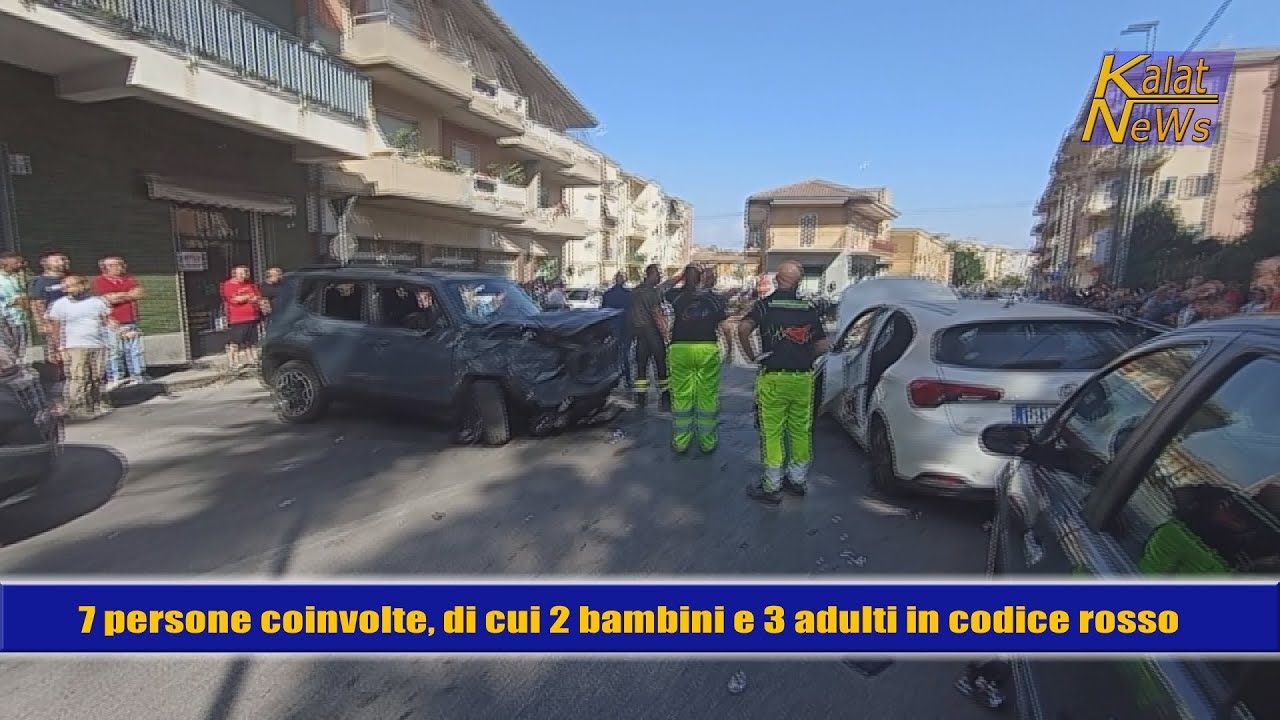 Caltagirone, incidente via Madonna della Via 7 persone coinvolte tra cui 2 bambini di 4 e 9 anni