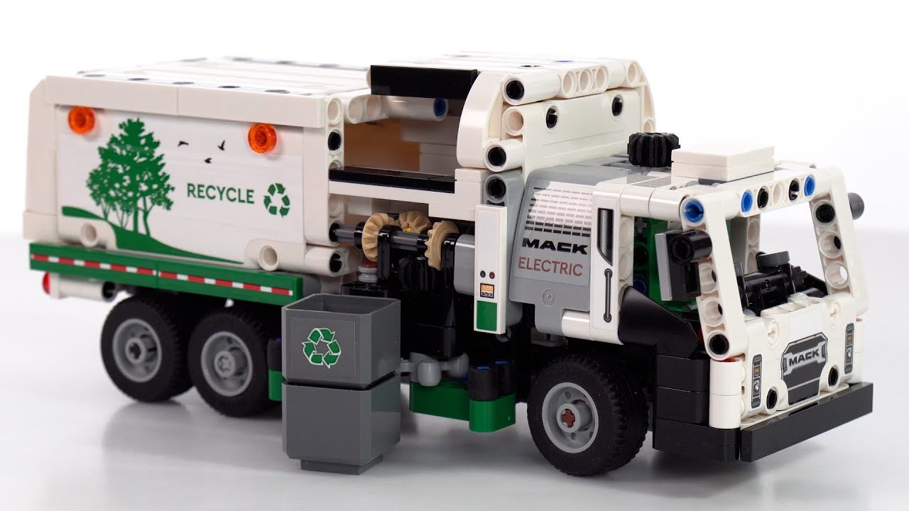 Обзор электрического мусоровоза LEGO Technic Mack LR 42167! Отличные функции и очень разумная цена.