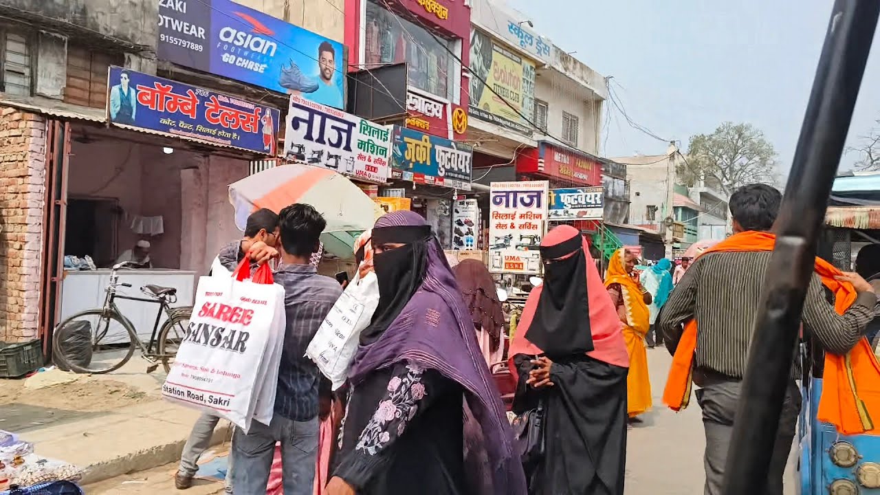 रमजान का इतना भीड़ है बाजार में