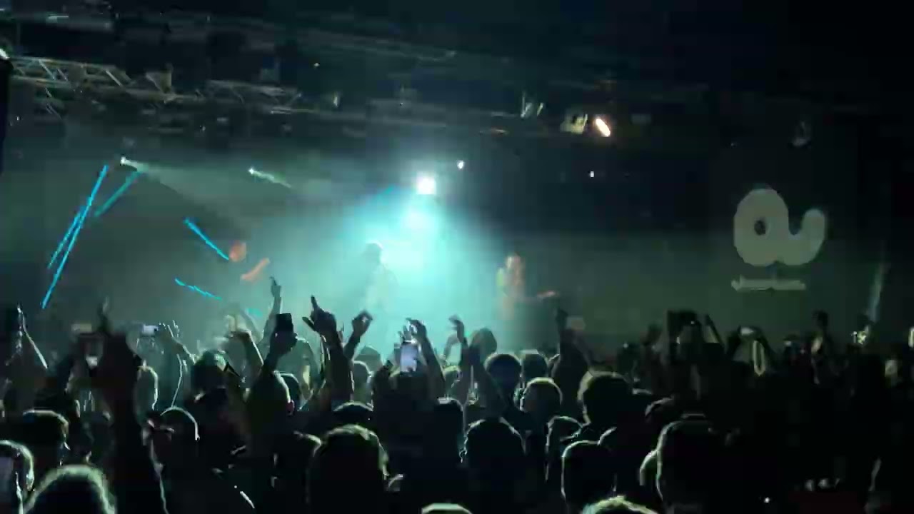 Fox Stevenson - Dreamland & Bruises live @ Akvárium Club
