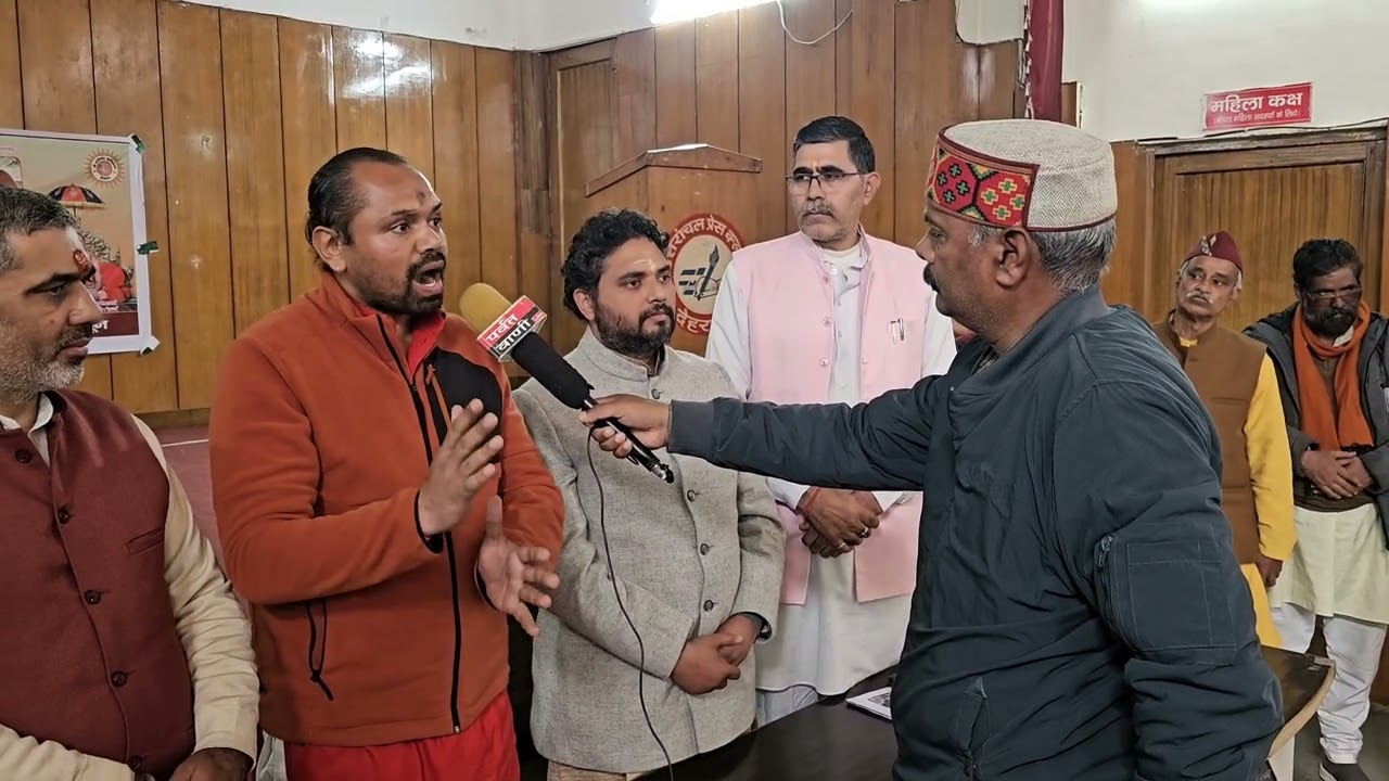 शंकराचार्य अविमुक्तेश्वरानंद को मिला उत्तराखंड के पंडा-पुरोहितों और नेताओं का साथ.....