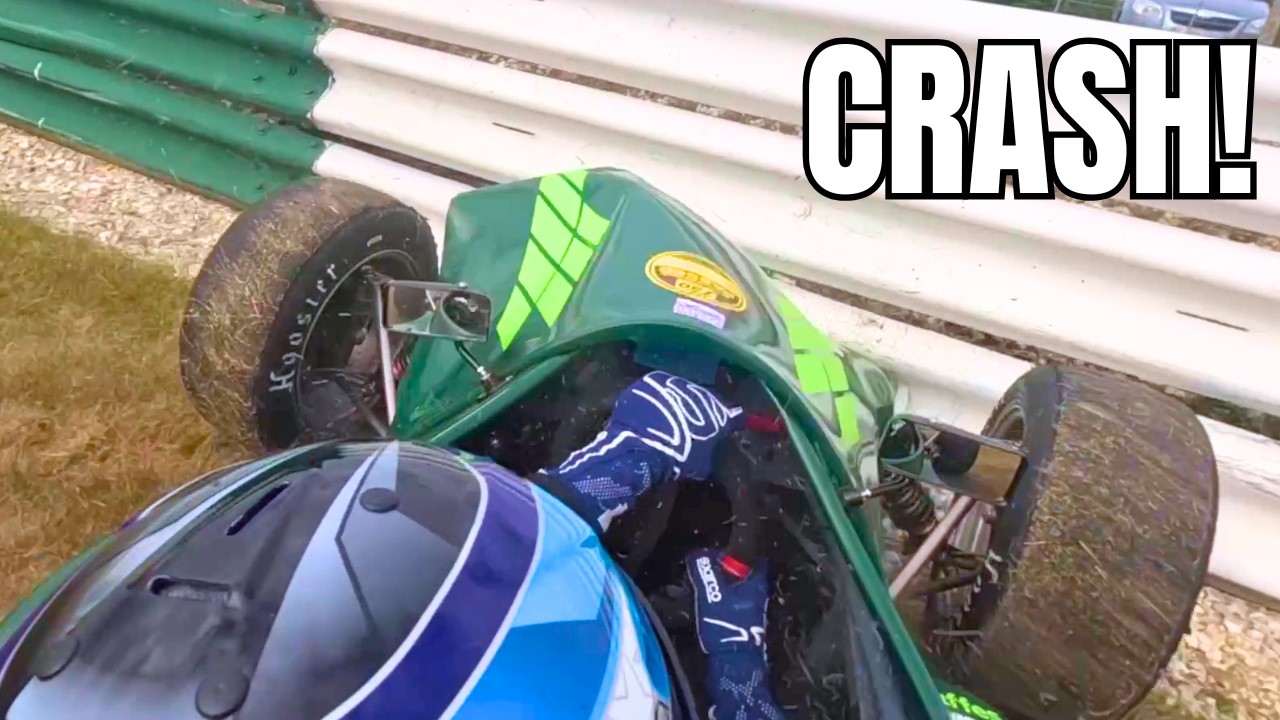 My Most Embarrassing Crash! Cadwell Race - Episode 4