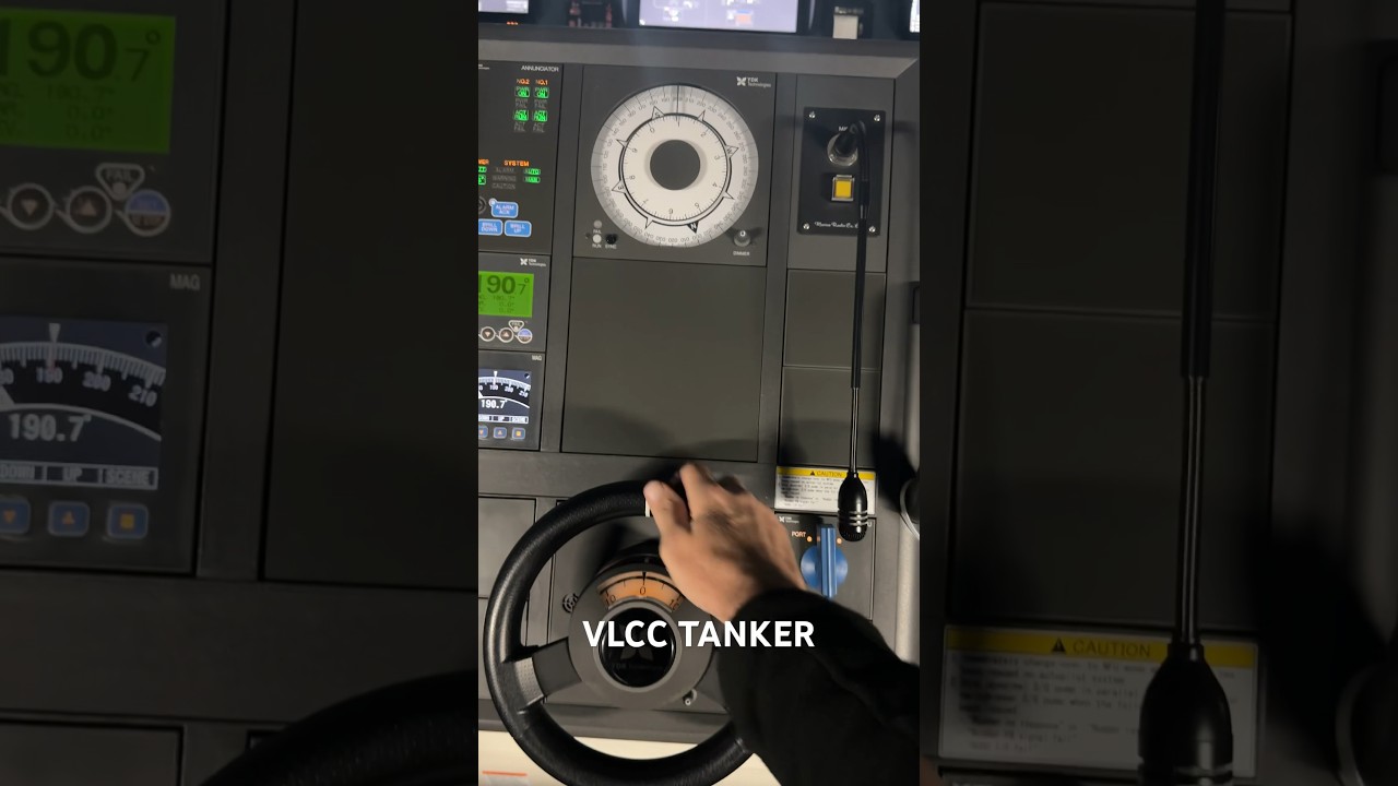 Onboard a VLCC Crude oil tanker #shiplife #merchantmarine #vlcc #tanker
