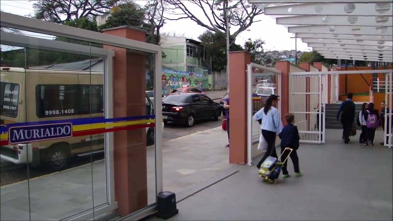 Volta &agrave;s aulas - Col&eacute;gio Murialdo Porto Alegre