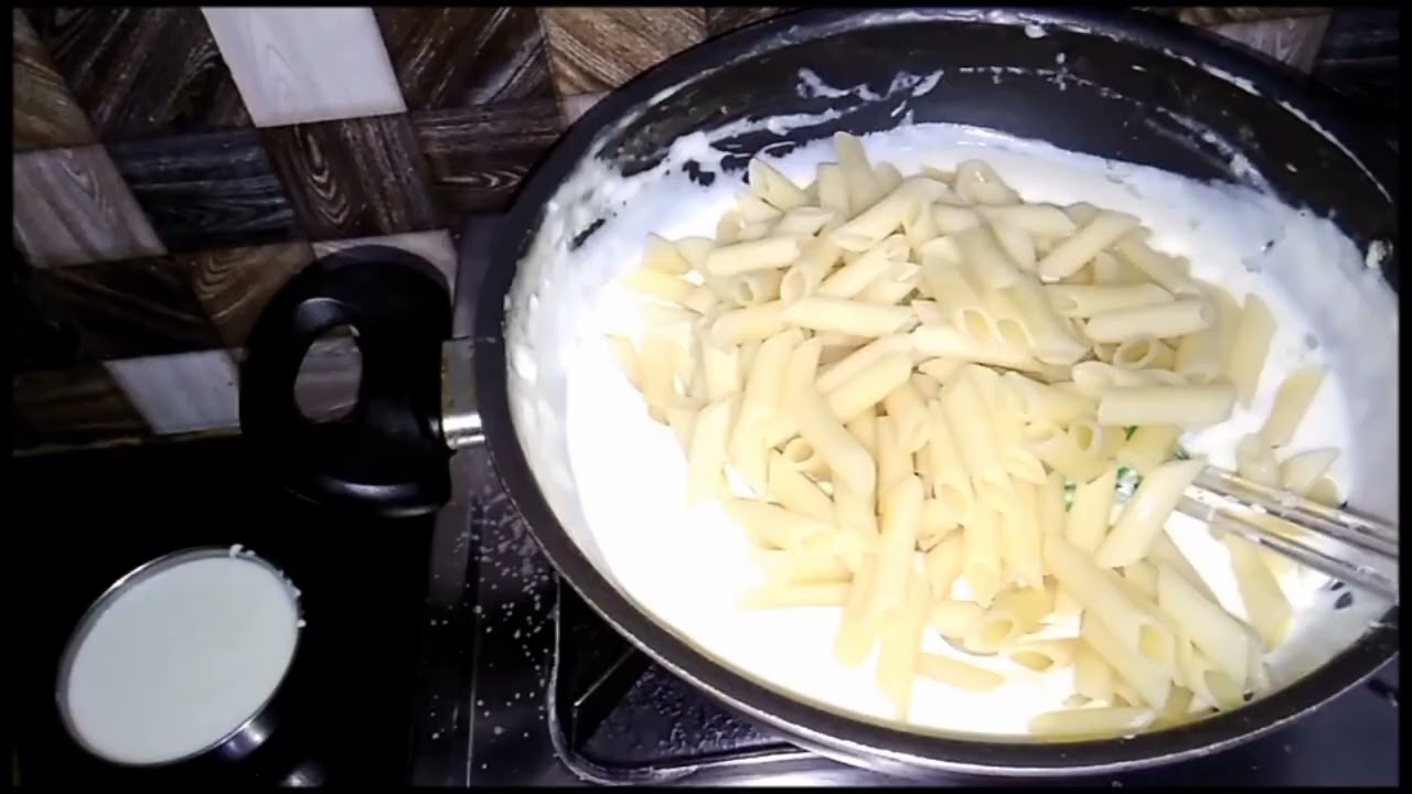White Sauce Pasta