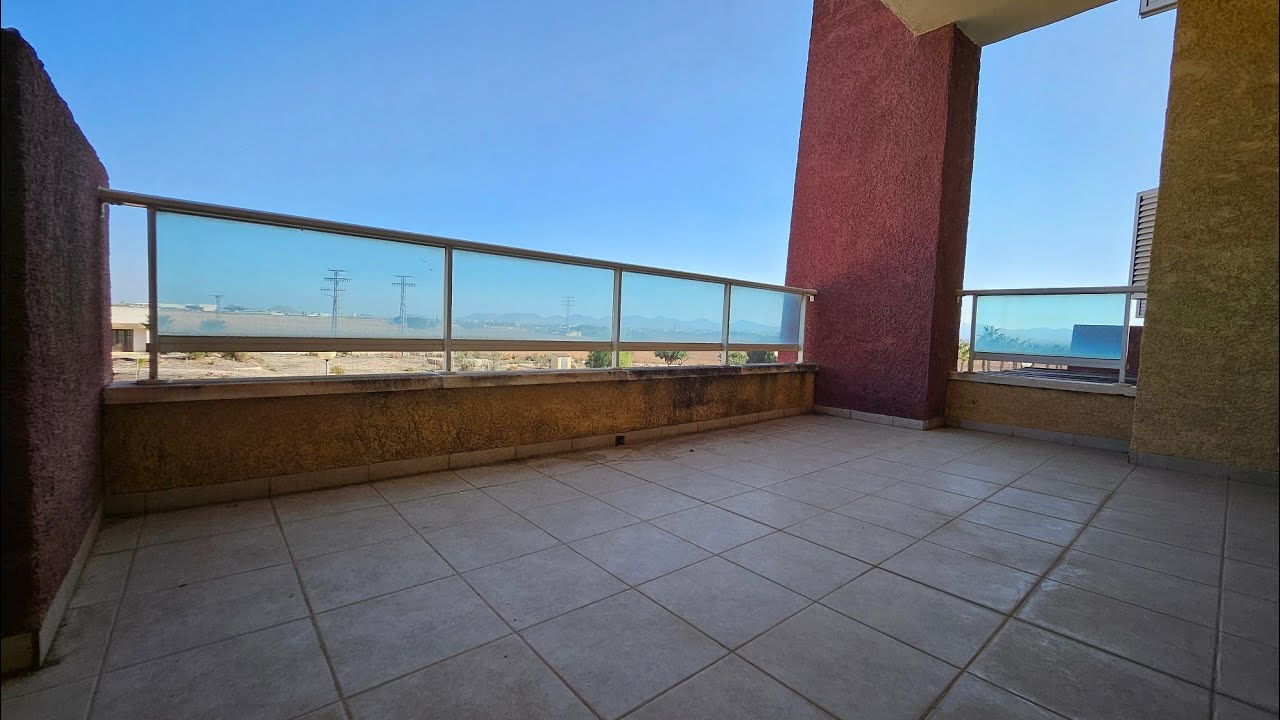 Hacienda Del Alamo high spec 2 Bed 2 Bath apartment reduced to 92,000€! Ref HDA2151GRE