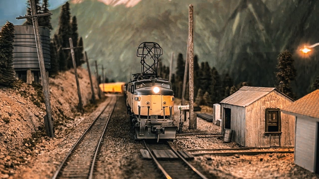Last Days Of The Electrics | The Milwaukee Road In HO Scale
