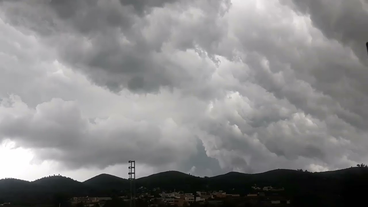 OMG clouds moving so fast??? #cloudmining #cloudminingtrx #natutecalmrelaxing #nationalgeographicuk