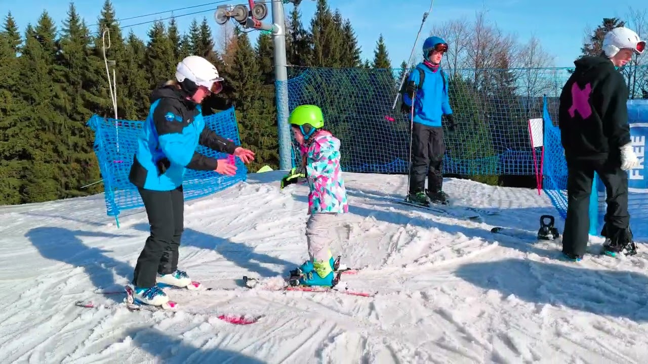 #Odcinek 1. Zieleniec, 10.02.2024r. Nauka jazdy na nartach.