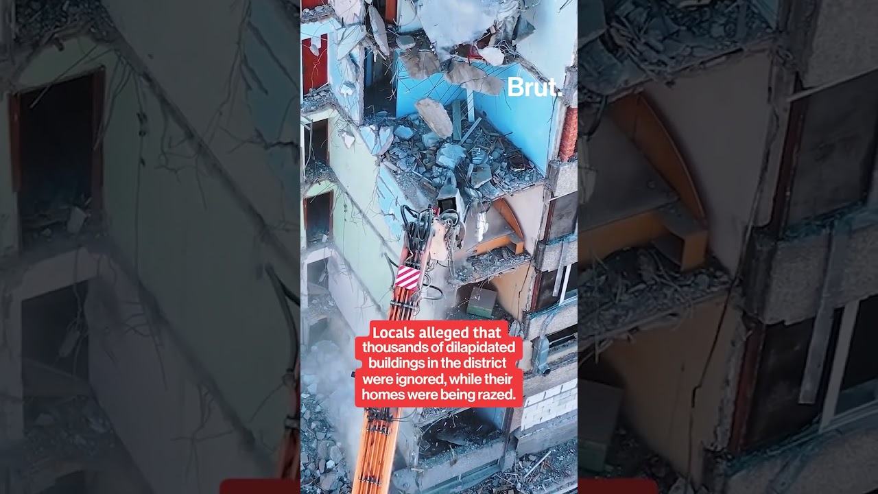 This is how property owners responded in protest to a demolition drive in Varanasi&rsquo;s Dalmandi area&hellip;