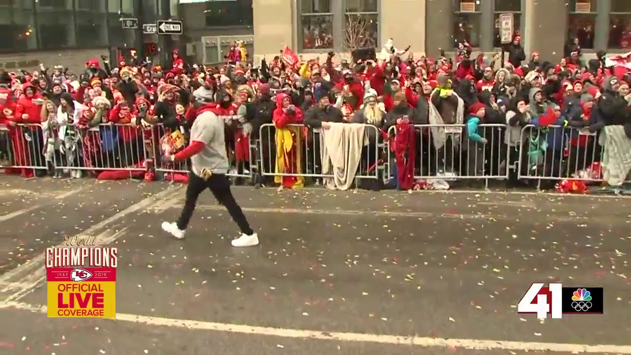 Chiefs defensive line celebrates during Chiefs Kingdom Champions Parade