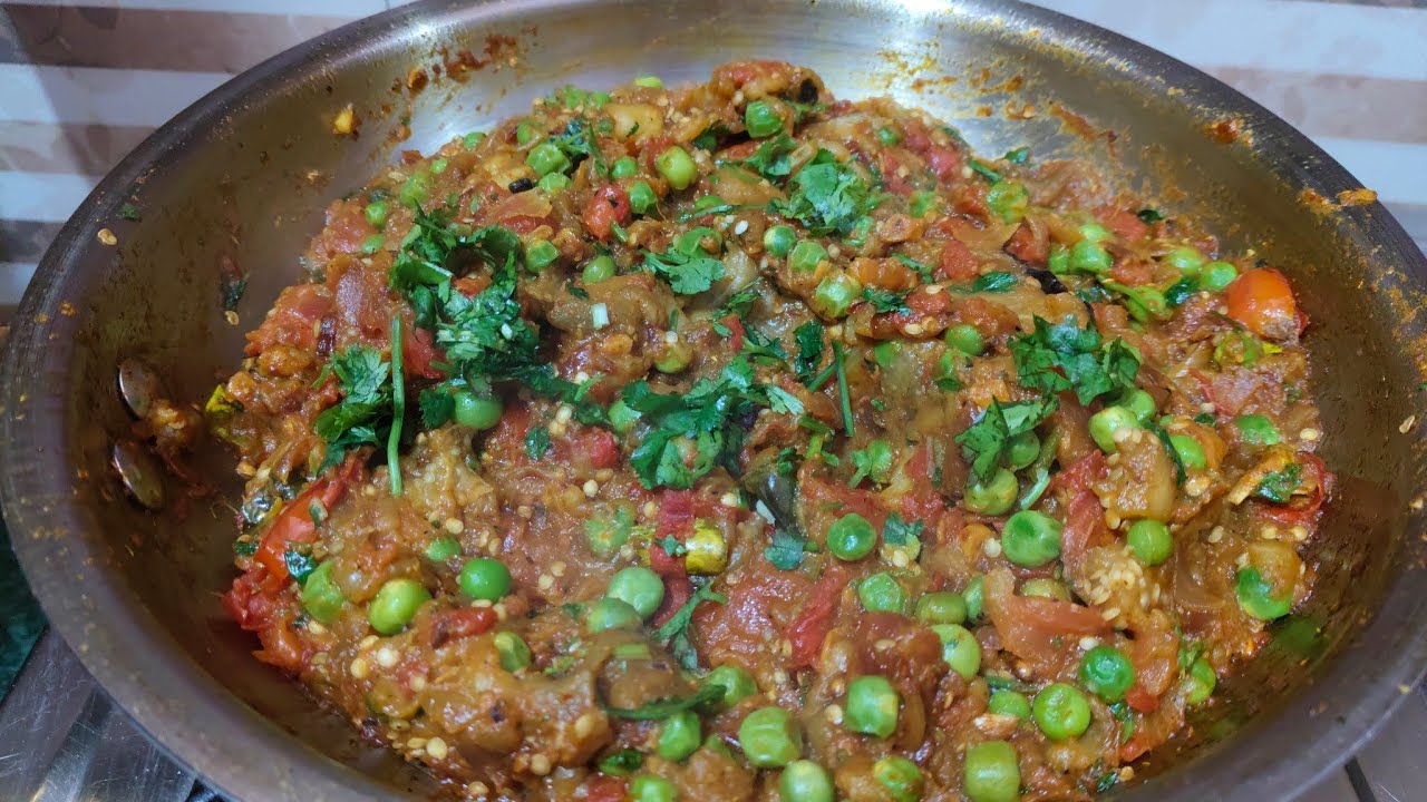 बैंगन की भर्ती की रेसिपी#food #cooking #recipe 