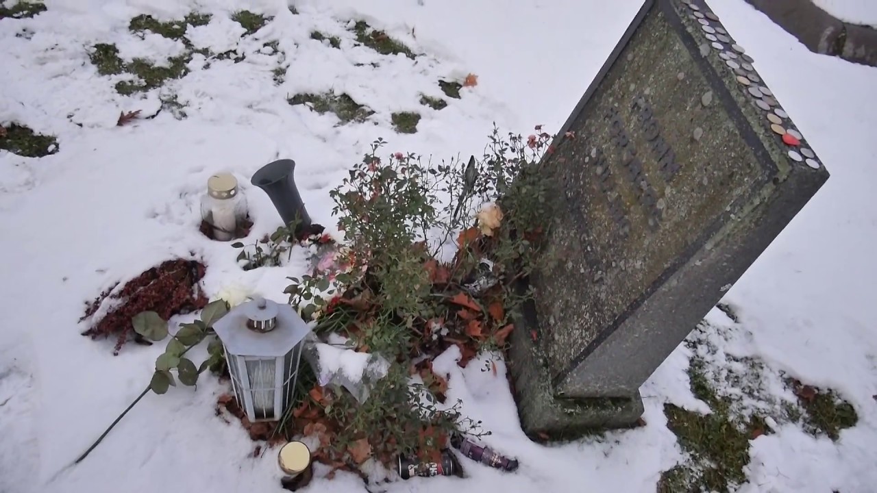 A visit at Quorthon's grave (11/30/2016)
