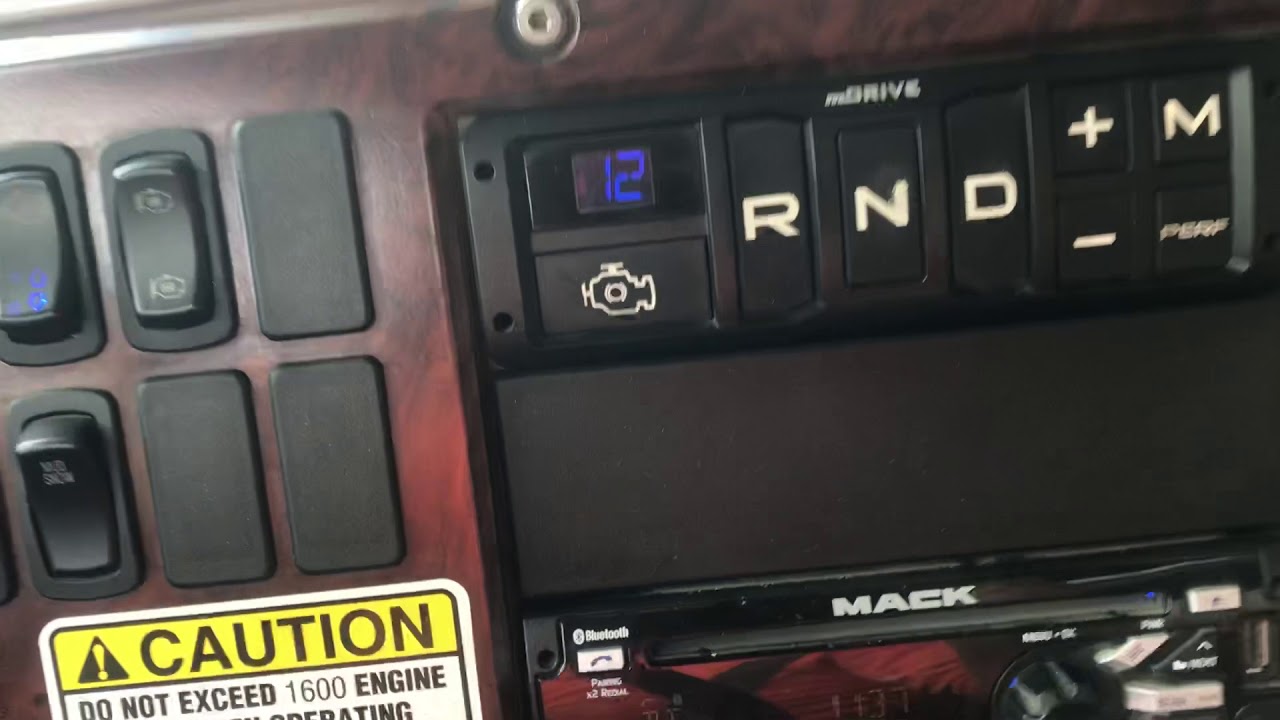 2018 Mack Gold Granite MDrive HD