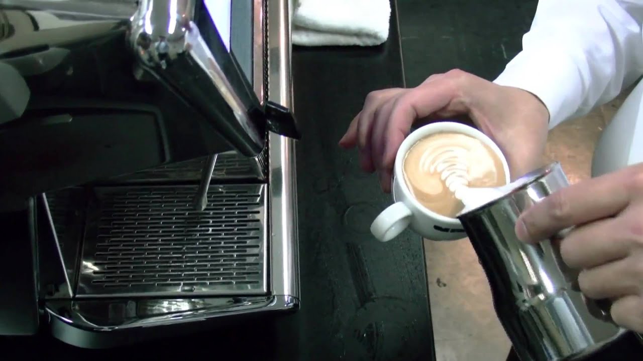 ＵＮＩＣ STELLA DI CAFFEラテアート.mp4