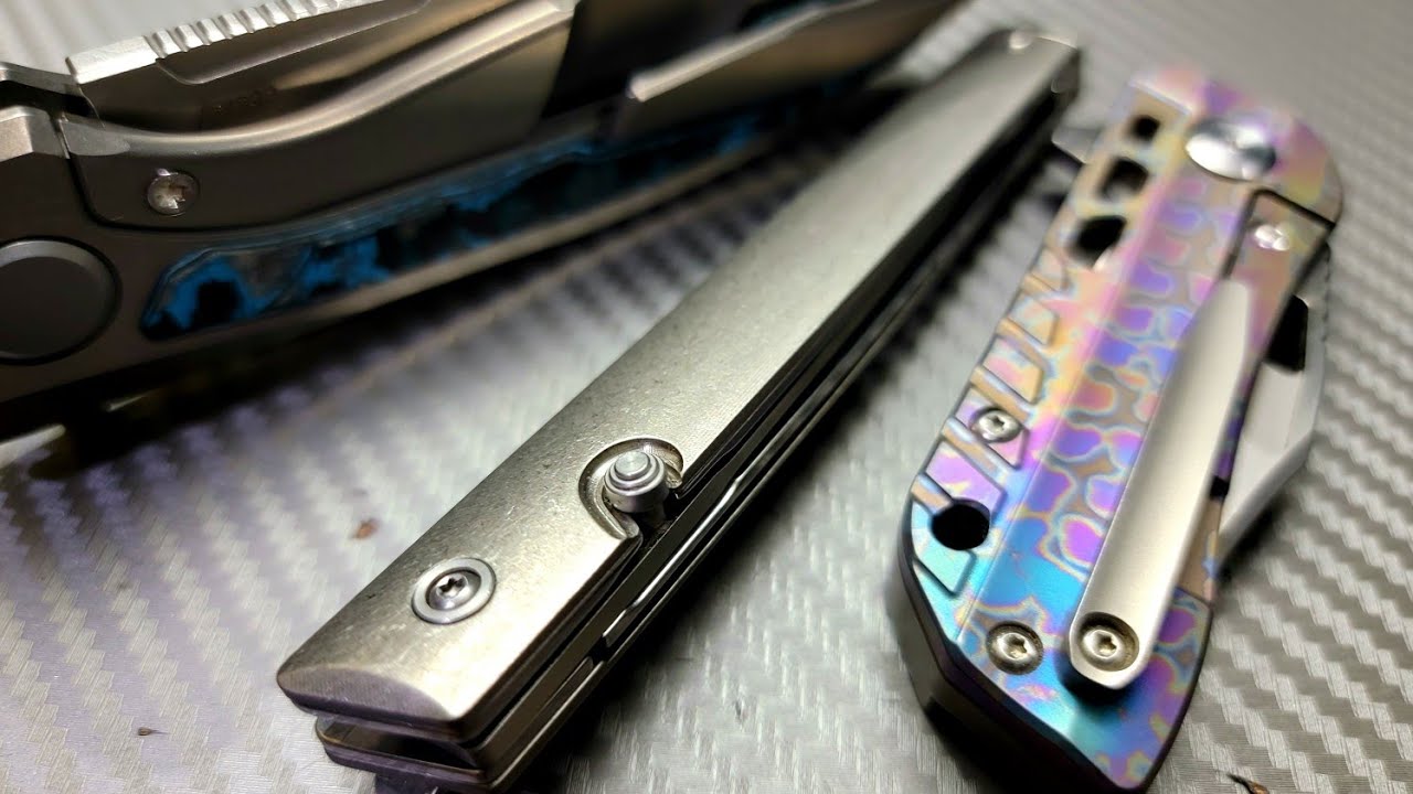10 BADASS KNIVES
