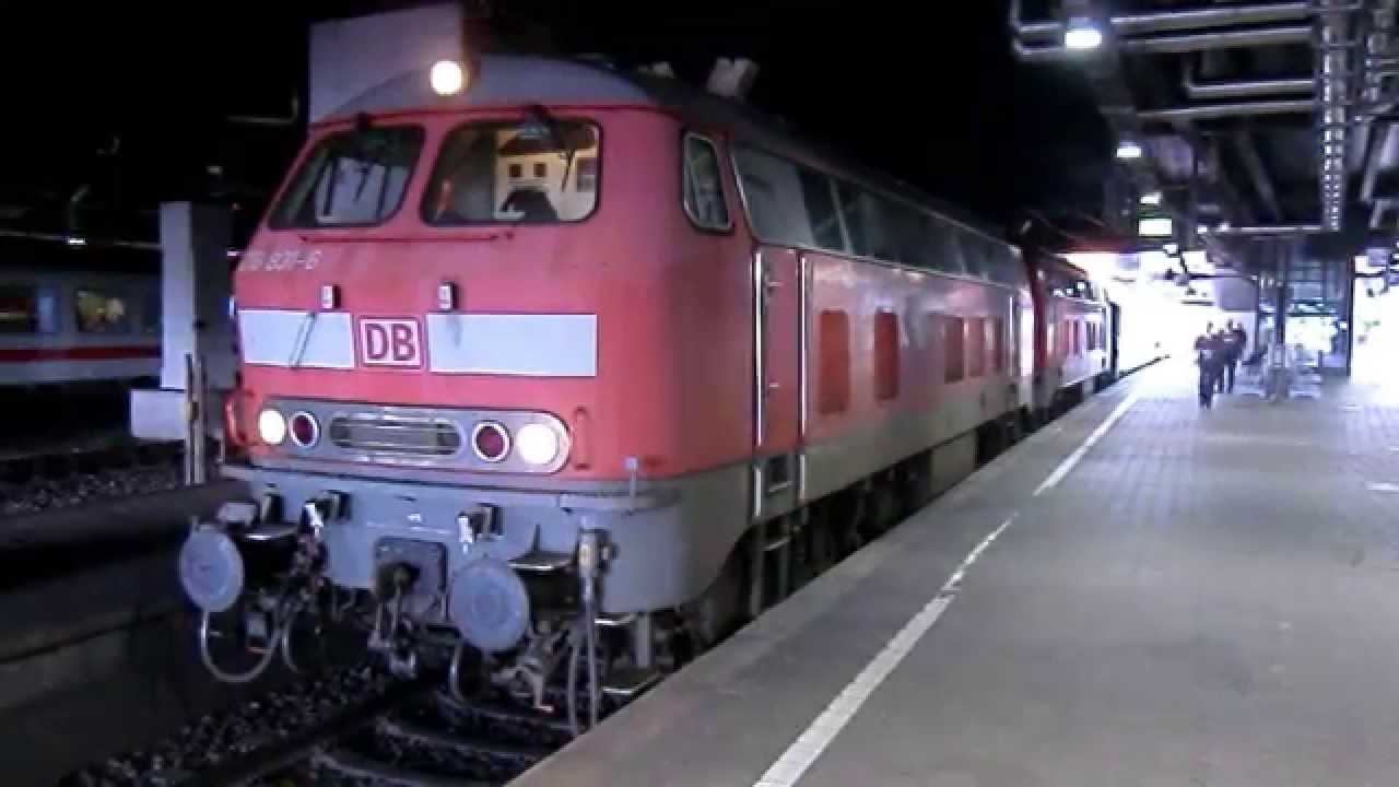 218 831 und 218 321 - Motorstart (Hamburg Hauptbahnhof)