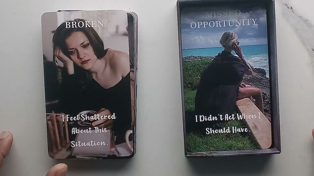 messages of love oracle deck // silent flip through