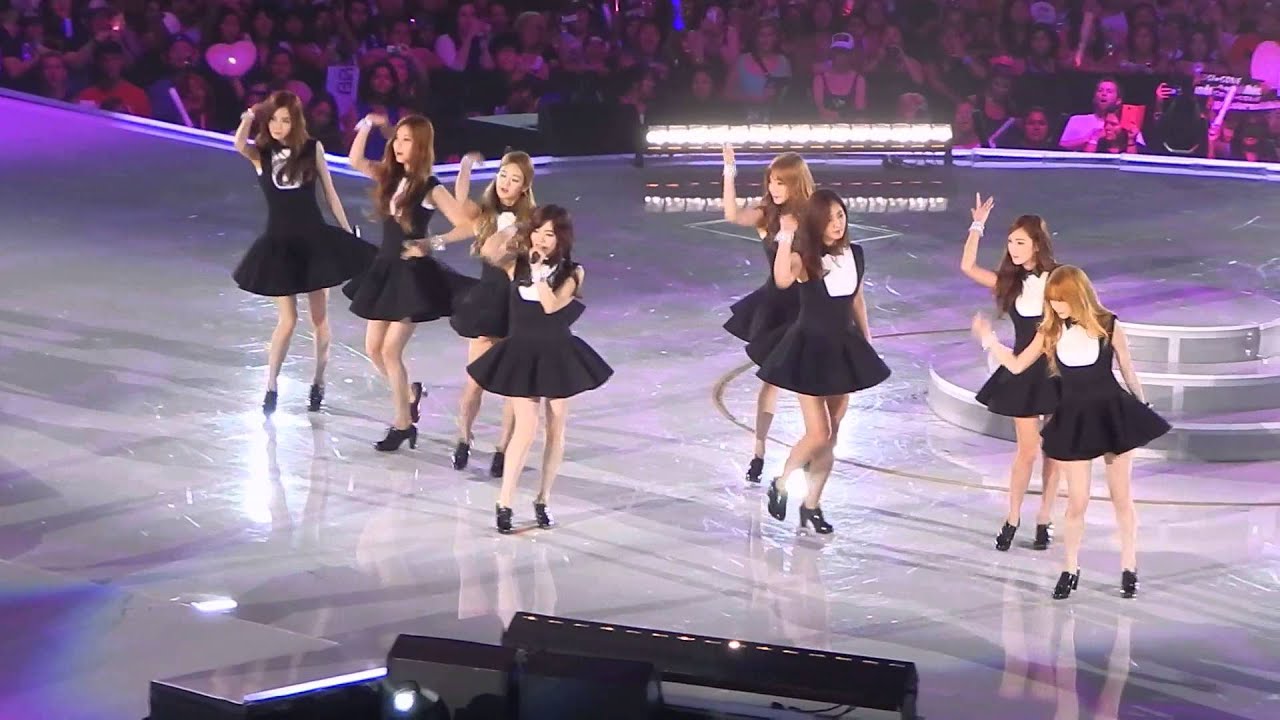 [HD | FANCAM] 140810 SNSD - Mr.Mr. @ KCON 2014 (Day 2)
