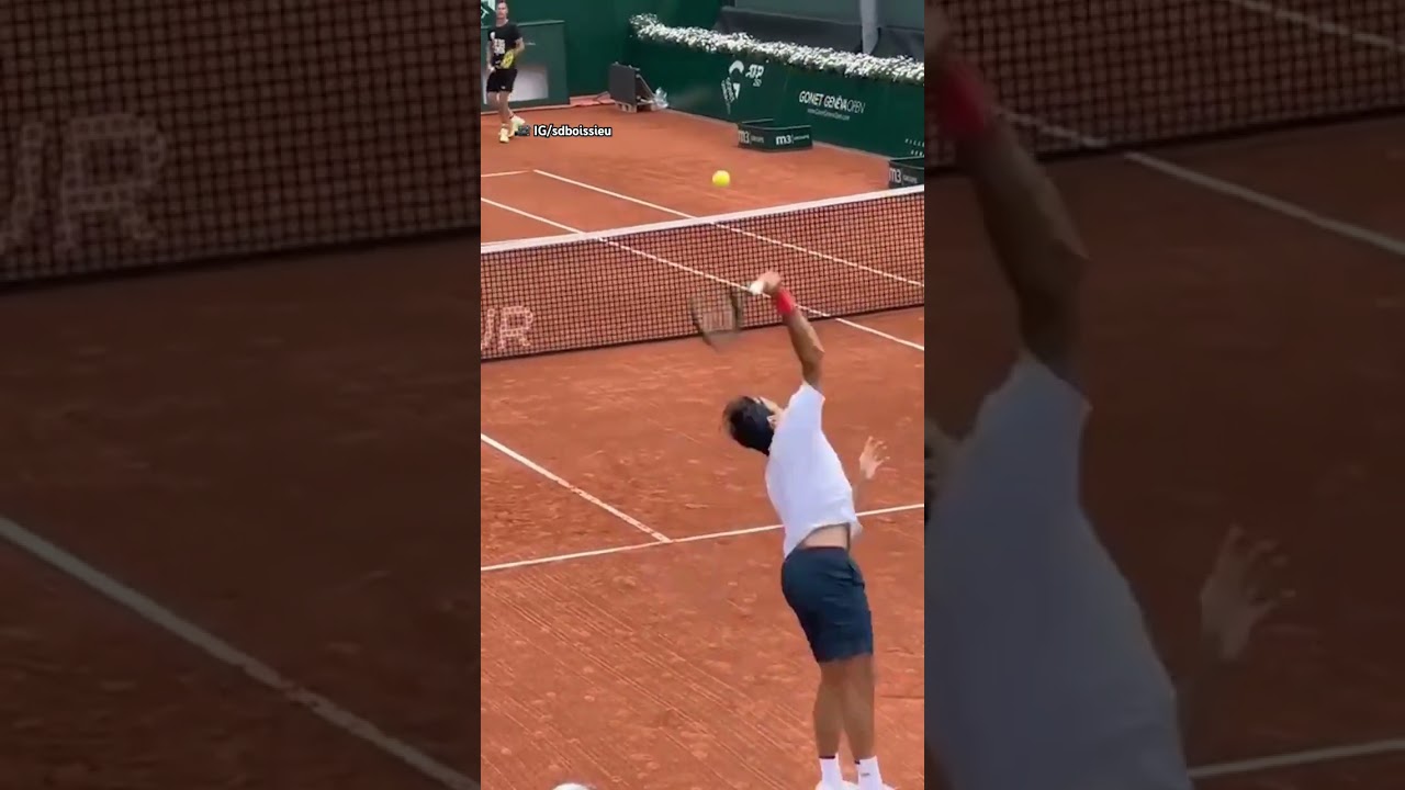 Roger Federer kick serve warm-up during a practice at the Geneva Open 2021. #tennis