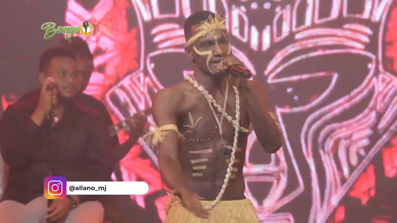 ALLAN MWIJAGE DAKTARI MWANAMUZIKI WA KIHAYA