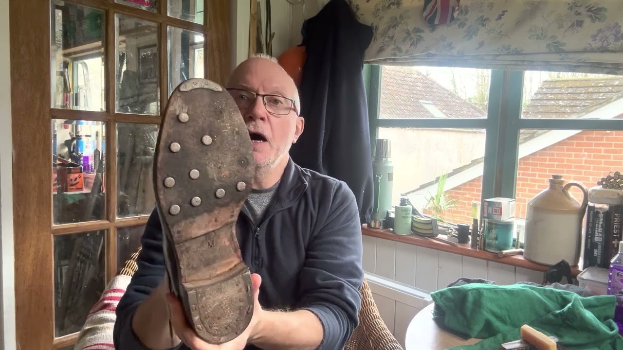 How the Army bull boots & What is A Sam Brown